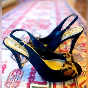 Beautiful Butter Italy black suede Heels with Leopard print Bows 😍 size 10 EUC